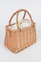Load image into Gallery viewer, Bamboo Weaved Small Picnic Basket Clutch
