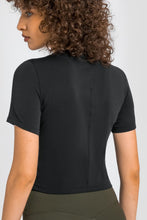 Load image into Gallery viewer, Round Neck Short Sleeve Yoga Tee
