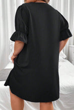 Load image into Gallery viewer, Black Solid Ruffled Puff Sleeve V Neck Plus Size Mini Dress
