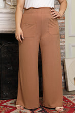 Load image into Gallery viewer, Plus Size Wide Leg Pants with Pockets
