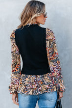 Load image into Gallery viewer, Black Contrast Floral Sleeve Peplum Sweater
