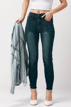 Load image into Gallery viewer, Mid-Rise Waist Skinny Jeans with Pockets
