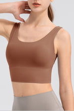 Load image into Gallery viewer, Scoop Neck Wide Strap Active Tank
