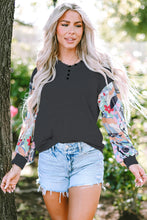 Load image into Gallery viewer, Printed V-Neck Long Sleeve Blouse
