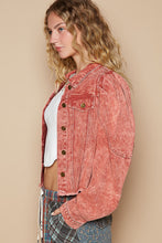 Load image into Gallery viewer, POL Raw Hem Button Up Cropped Denim Jacket
