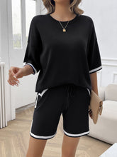 Load image into Gallery viewer, Contrast Trim Round Neck Top and Shorts Set
