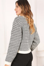 Load image into Gallery viewer, Herringbone Pattern Crew Neck Sweater
