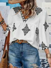 Load image into Gallery viewer, Printed V-Neck Three-Quarter Sleeve Blouse
