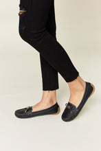 Load image into Gallery viewer, Forever Link Slip On Bow Flats Loafers
