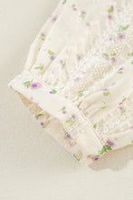 Load image into Gallery viewer, Floral Embroidered Lace Bubble Sleeve Shirt
