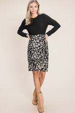 Load image into Gallery viewer, BOMBOM Leopard Color Block Knit Dress
