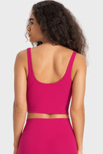 Load image into Gallery viewer, Deep V-Neck Crop Sports Bra
