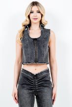 Load image into Gallery viewer, American Bazi Zip Up Washed Crop Denim Vest
