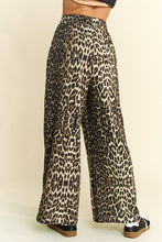 Load image into Gallery viewer, Davi &amp; Dani Leopard Wide Leg Pants
