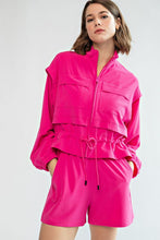 Load image into Gallery viewer, Crinkle Woven Cropped Jacket
