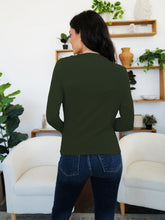 Load image into Gallery viewer, Ruched Mock Neck Long Sleeve T-Shirt
