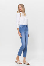 Load image into Gallery viewer, High Rise Stretch Crop Slim Straight Jeans
