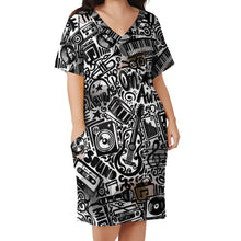 Load image into Gallery viewer, Ti Amo I love you - Exclusive Brand - Knee Length - Loose Pocket Dress - Size S-5XL
