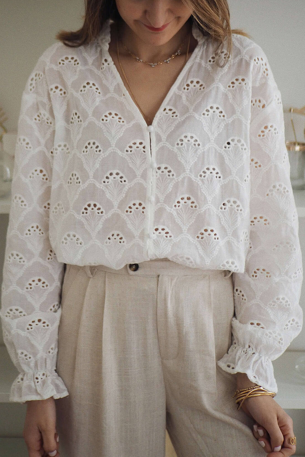 White Fanshaped Lace Hollow out Split Neck Puff Sleeve Blouse