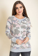 Load image into Gallery viewer, Camo Raglan V Stitch Brushed Pullover
