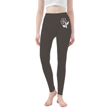 Load image into Gallery viewer, Ti Amo I love you - Exclusive Brand   - Quartz - White Daisy -  Yoga Leggings
