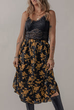 Load image into Gallery viewer, Black Printed Elastic Waist Button Decor Floral Ruffle Skirt Ti Amo I love you
