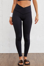 Load image into Gallery viewer, Black or Gray - Arched Waist Seamless Active Leggings - Sizes S-XL Ti Amo I love you
