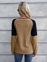 Load image into Gallery viewer, Contrast Buttoned Round Neck Raglan Sleeve Top Ti Amo I love you
