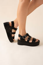 Load image into Gallery viewer, DREFTER- Black or Natural Chunky Summer Sandals Ti Amo I love you
