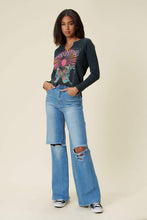 Load image into Gallery viewer, Distressed Wide Fit Jeans Ti Amo I love you
