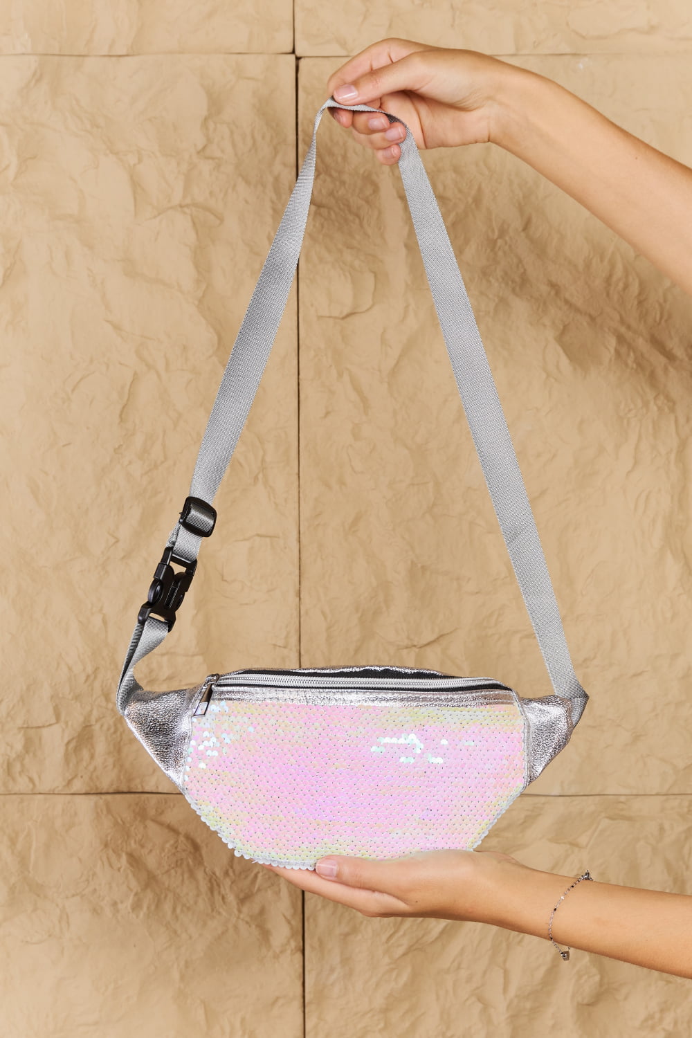 Fame Festival Baby Sequin Front Single Zipper Fanny Pack Ti Amo I love you