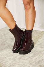 Load image into Gallery viewer, Forever Link Side Zip Platform Boots Ti Amo I love you
