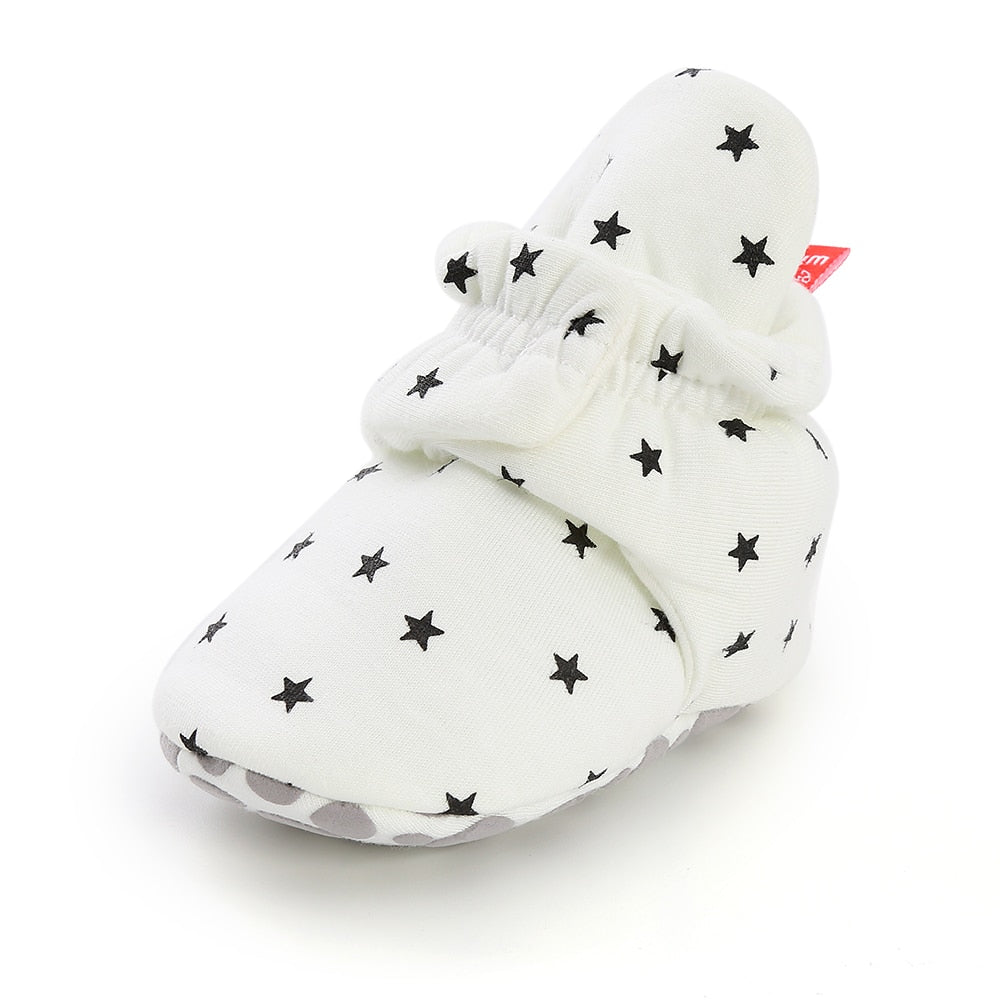 Infant / Newborn Baby / Toddler -  Girls / Boys - Sock Shoes -  First Walkers Booties - Cotton Soft Comfortable - Anti-slip Warm Crib Shoes Ti Amo I love you