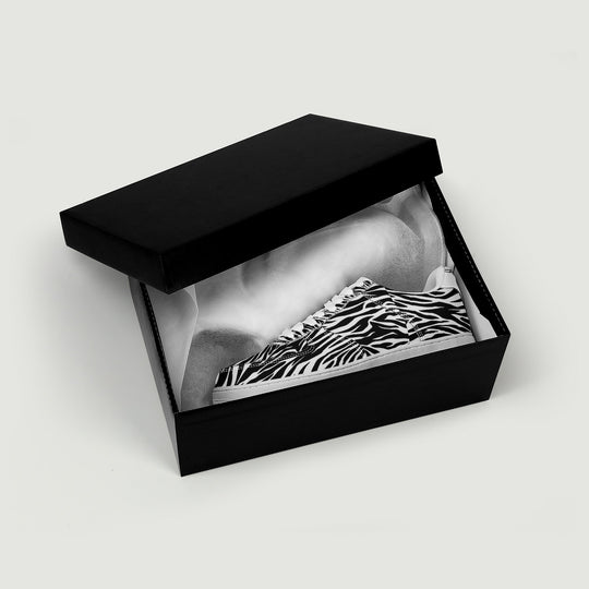 Ti Amo I love you - Exclusive Brand - Black & White - Zebra - Low Top Unisex Sneakers
