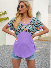 Load image into Gallery viewer, Leopard Waffle-Knit Short Sleeve Top Ti Amo I love you
