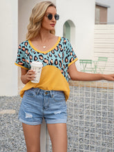 Load image into Gallery viewer, Leopard Waffle-Knit Short Sleeve Top Ti Amo I love you
