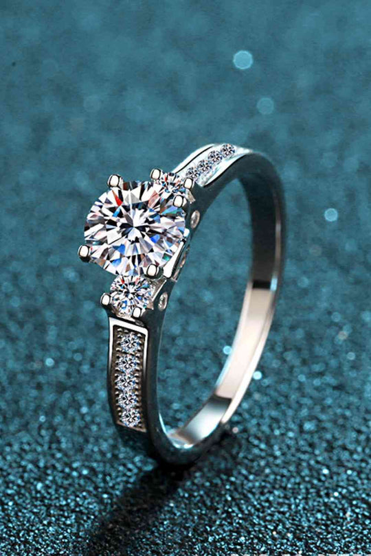 Lucky Charm Moissanite Rhodium-Plated Ring Ti Amo I love you