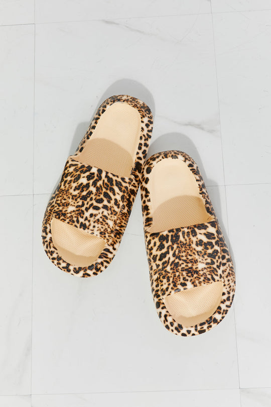 MMShoes Arms Around Me Open Toe Slide in Leopard Ti Amo I love you