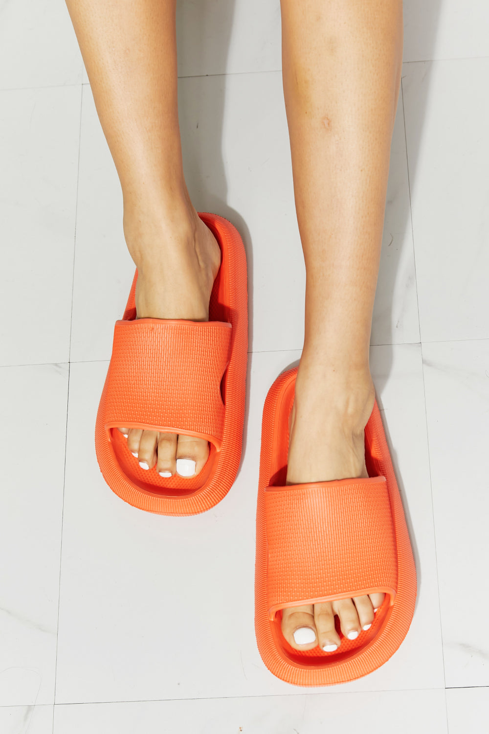 MMShoes Arms Around Me Open Toe Slide in Orange Ti Amo I love you