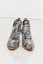 Load image into Gallery viewer, MMShoes Back At It Point Toe Bootie in Snakeskin Ti Amo I love you
