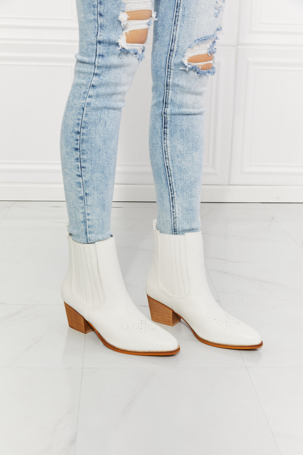 MMShoes Love the Journey Stacked Heel Chelsea Boot in White Ti Amo I love you