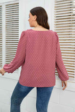 Load image into Gallery viewer, Melo Apparel Plus Size Lace Trim V-Neck Balloon Sleeve Blouse - Sizes 1XL-4XL Ti Amo I love you
