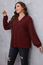 Load image into Gallery viewer, Melo Apparel - Plus Size - Wine - V-Neck Dropped Shoulder Blouse - Sizes 1XL-4XL Ti Amo I love you
