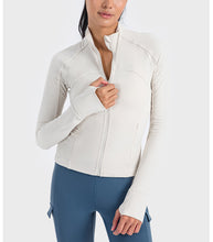 Load image into Gallery viewer, Vertical Rib High Elastic Tight Wicking Wet Yoga Jacket Sports Running Zipper Short Jacket
