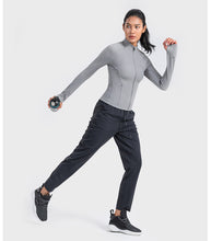 Load image into Gallery viewer, Vertical Rib High Elastic Tight Wicking Wet Yoga Jacket Sports Running Zipper Short Jacket
