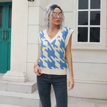 Load image into Gallery viewer, Womens Houndstooth V-neck Outer Wear Inner Wear Autumn Winter Knitwear Sweater Vest
