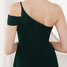 Load image into Gallery viewer, Toast Dress Bride Long Sleeveless Red Appreciation Dinner Slim Fit Fishtail Wedding Dress
