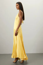 Load image into Gallery viewer, Womens Clothing Casual Pleated Cloth Halter Dress
