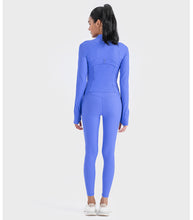 Load image into Gallery viewer, Vertical Rib High Elastic Tight Wicking Wet Yoga Jacket Sports Running Zipper Short Jacket
