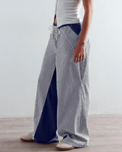 Load image into Gallery viewer, Womens Striped Wide Straight Leg J Spring Autumn Casual Loose Color Matching Slimming Jeans
